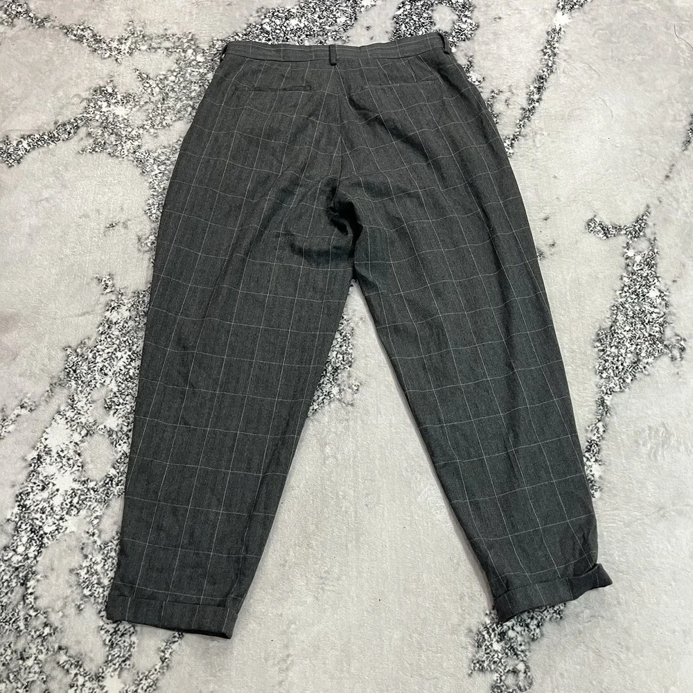 ASOS DESIGN Gray Windowpane Plaid Pleated Tapered Ankle Pants Womens Size 33